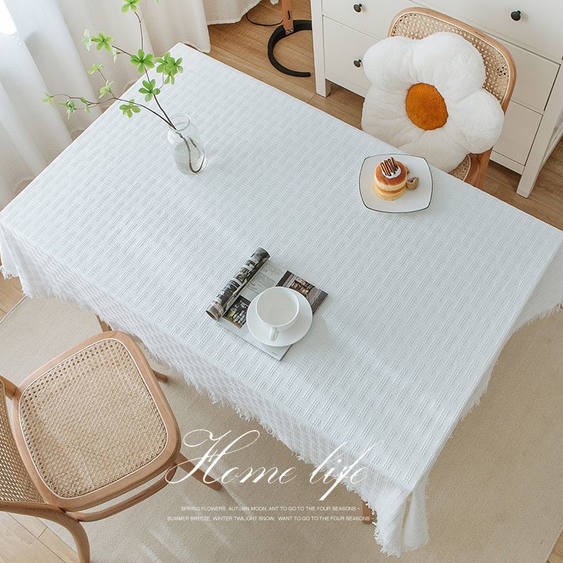 Woven Fringe Tablecloth – Soft Double-Sided Fabric