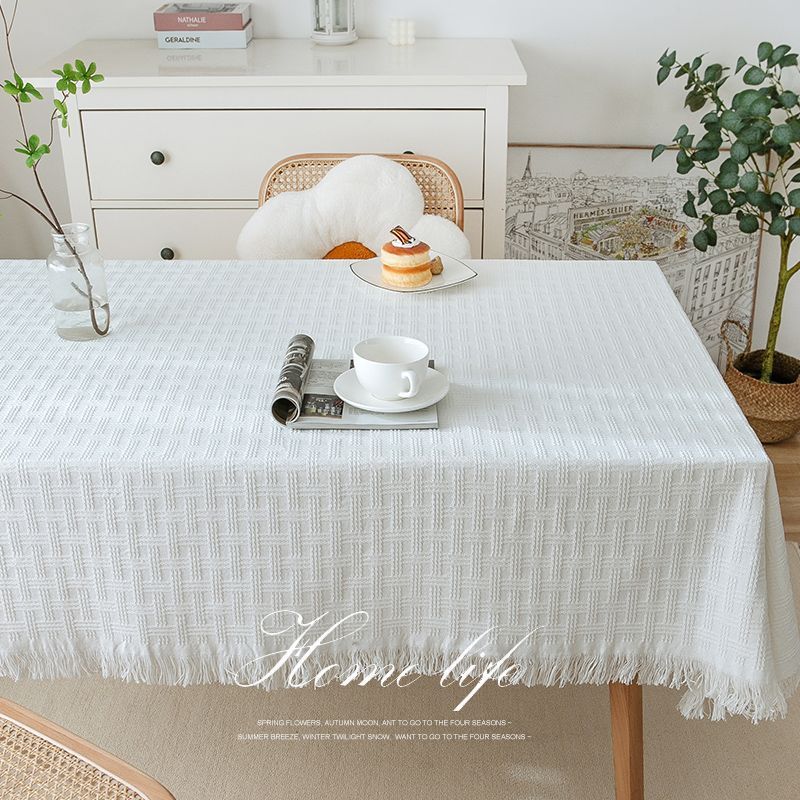 Woven Fringe Tablecloth – Soft Double-Sided Fabric